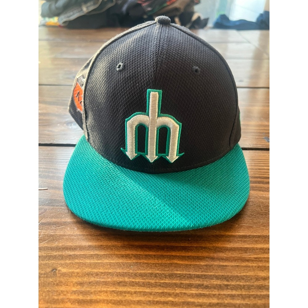 New Era 59FIFTY Seattle Mariners 2017 Spring Training Hat AZ Navy Teal Trident